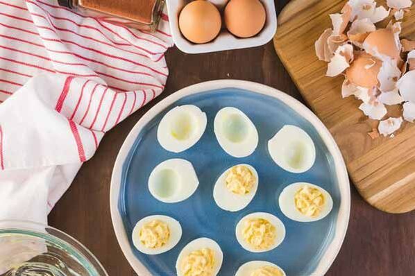 milyen ételeket lehet enni tojásdiéta mellett