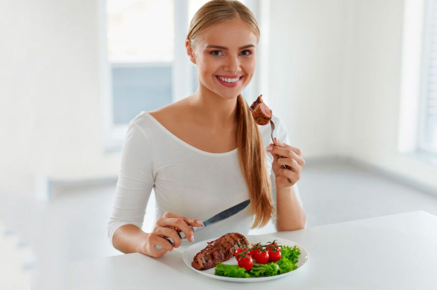 A Dukan diéta „váltakozó időszakában fehérje- és zöldségételeket kell fogyasztania
